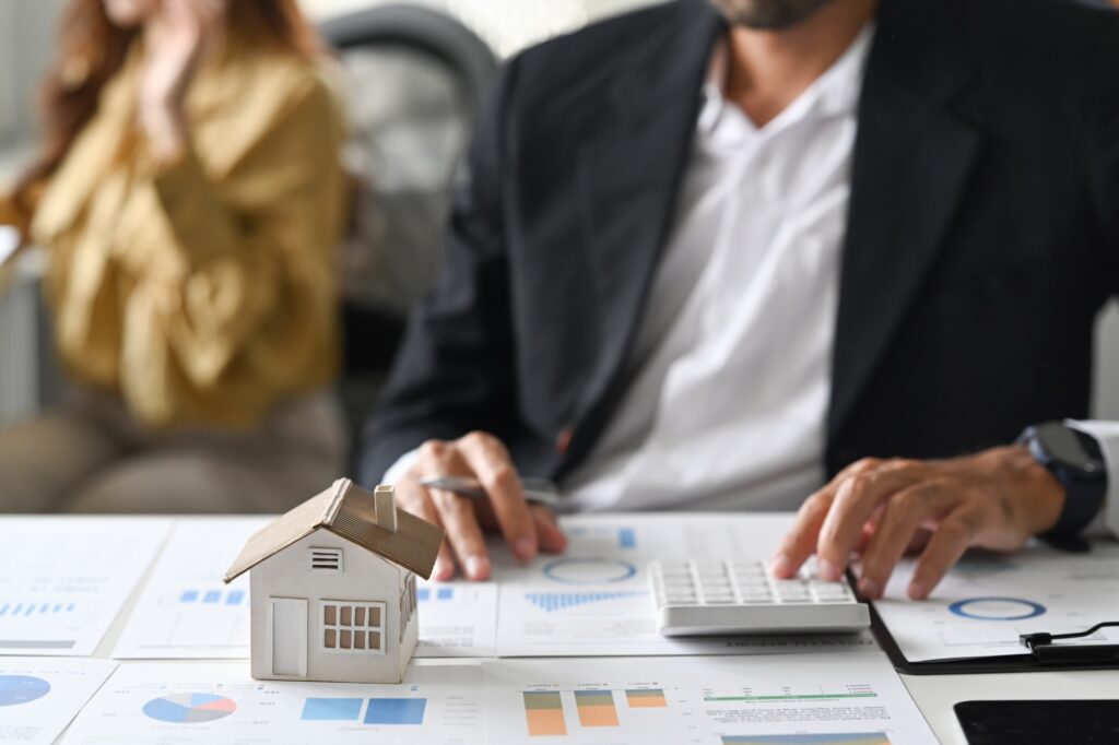Frais de notaire, PTZ, fiscalité : les nouvelles règles pour l'immobilier en 2025
