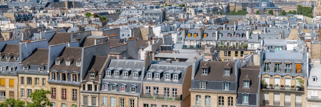 Paris : ces 8 arrondissements où les prix immobiliers chutent sous 9 000 €/m² (une première en 6 ans !)
