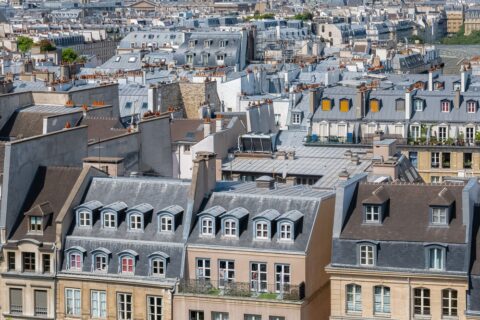 Paris : ces 8 arrondissements où les prix immobiliers chutent sous 9 000 €/m² (une première en 6 ans !)