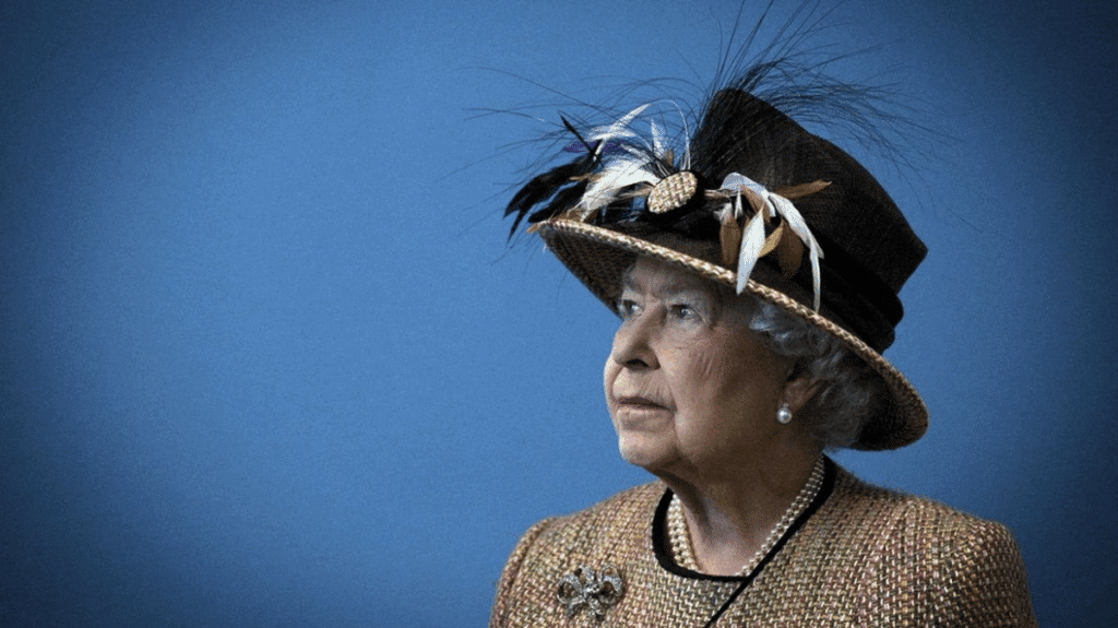 Elizabeth II et Marseille : l’incroyable histoire du Pavillon Monticelli !