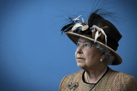 Elizabeth II et Marseille : l’incroyable histoire du Pavillon Monticelli !