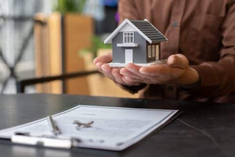 Vente immobilière : l’astuce pour réduire la taxe sur la plus-value grâce aux travaux