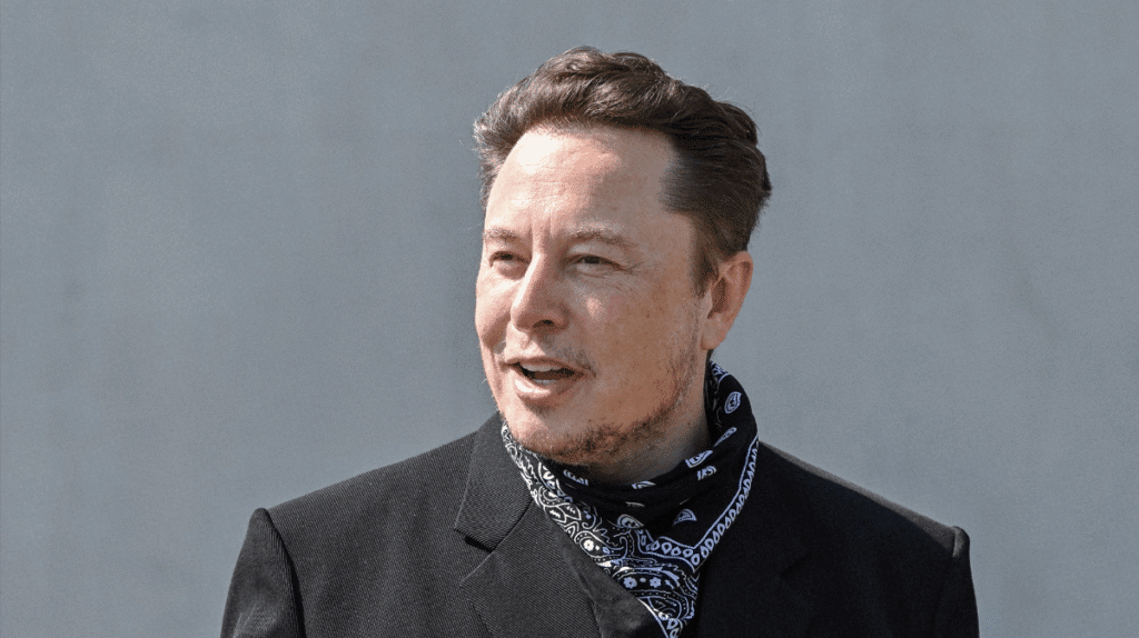 Elon Musk vend tout et vit dans une maison de 40m²