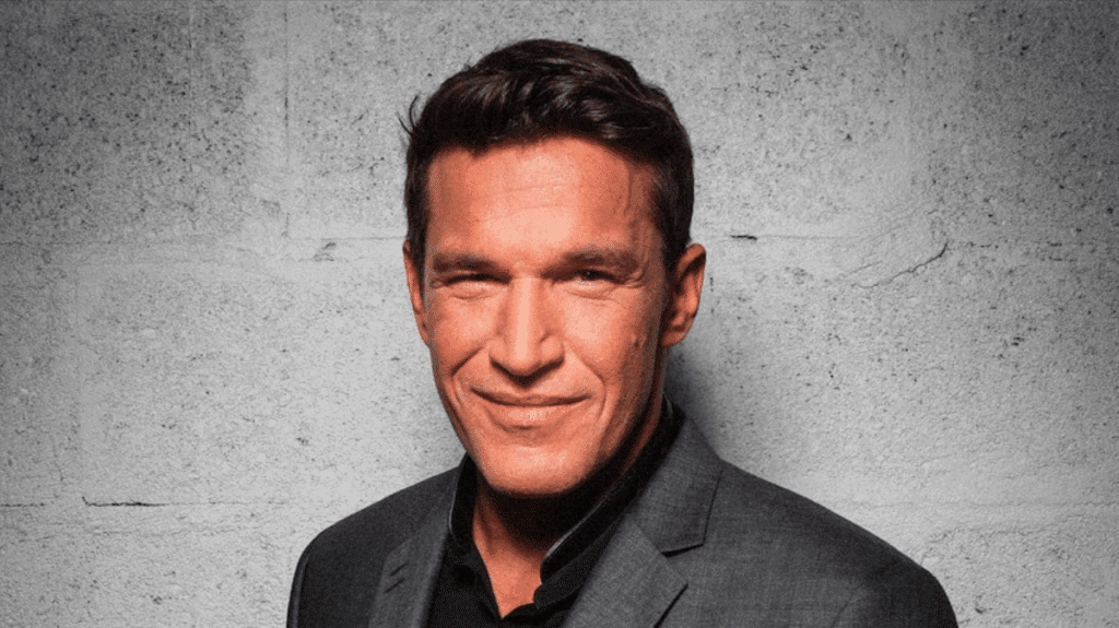 Benjamin Castaldi met en garde : "Attention aux belles promesses immobilières !"