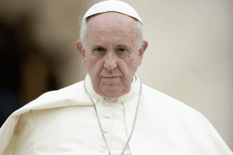 Le "bunker" du pape François : à l’intérieur de sa résidence secrète au Vatican !
