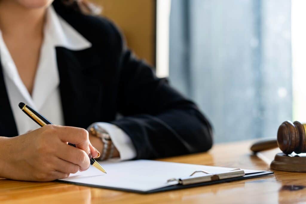 Bon plan immobilier : ces 3 départements refusent la hausse des frais de notaire !
