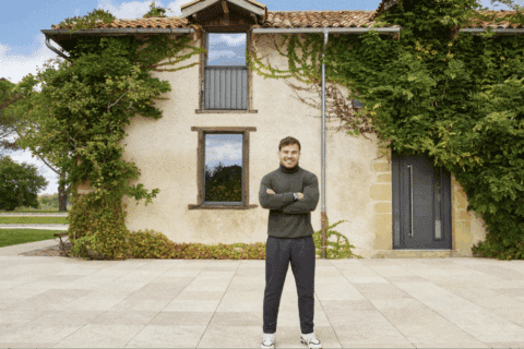 Séjour exclusif chez Antoine Dupont : découvrez la maison qui a vu naître un champion