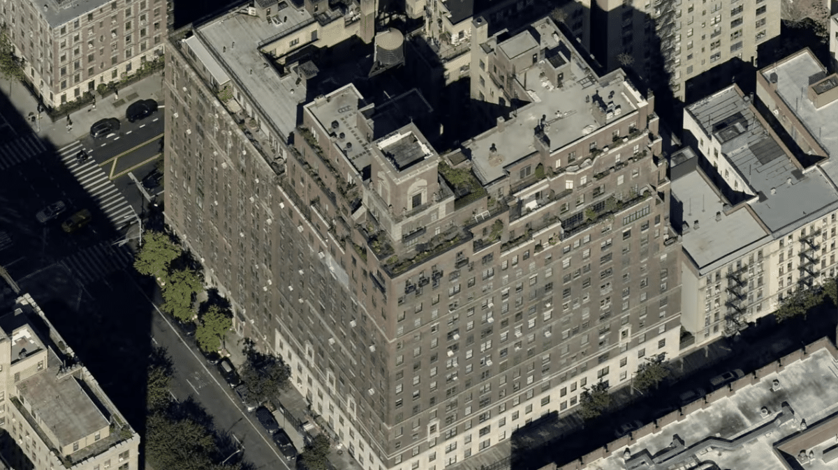 scarlett-johansson-colin-jost-penthouse-new-york1
