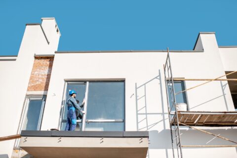 Ravalement de façade en 2025 : les 6 aides concrètes qui réduisent votre facture