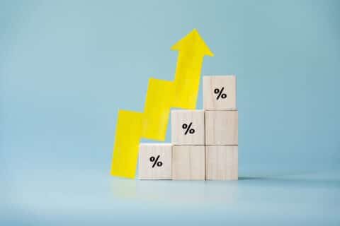 Hausse des taux en avril 2025 : comment réduire le coût total de votre crédit immobilier dès maintenant