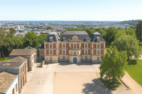 Immobilier de caractère à Bordeaux : deux châteaux exceptionnels aux enchères