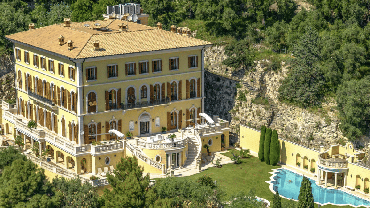 palais-villefranche-sur-mer-vente-48-millions1