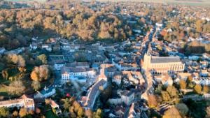 Top 10 des agences immobilières à Montfort-l’Amaury en 2026