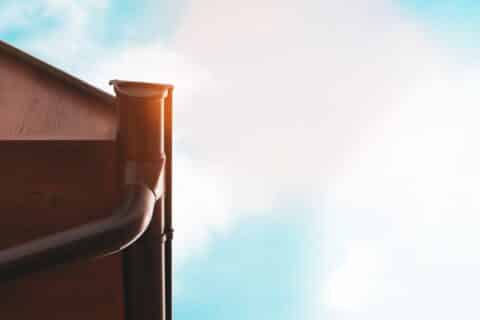 Quand utiliser une caméra d’inspection de canalisations plutôt qu’un furet