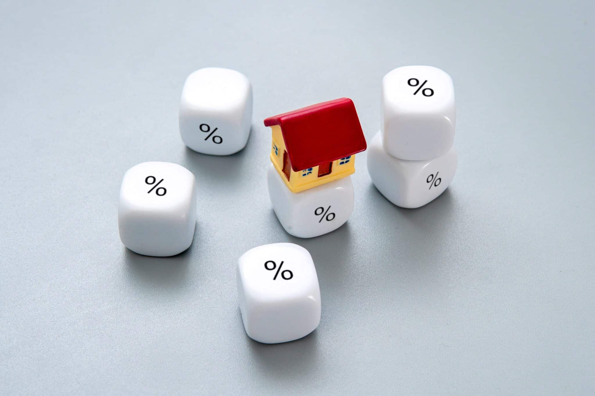 Crédit immobilier 2026 les taux vont-ils vraiment rester bloqués autour de 3,30 % ?