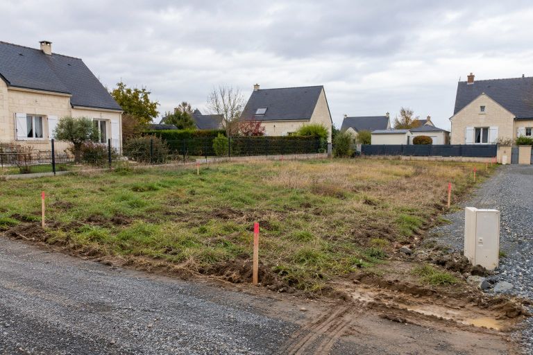 Combien coûtent les frais de notaire d'un terrain de 80 000 € ?